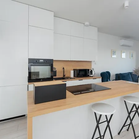Widok Na Morze 5 Pietro 6 Osobowy By Perlowa Przystan Rent Apartamento Sianożęty