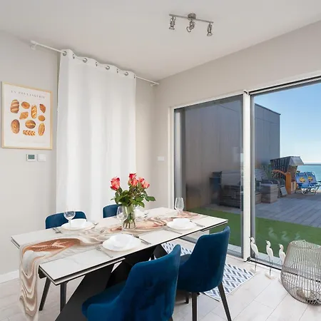 Widok Na Morze 5 Pietro 6 Osobowy By Perlowa Przystan Rent Apartamento